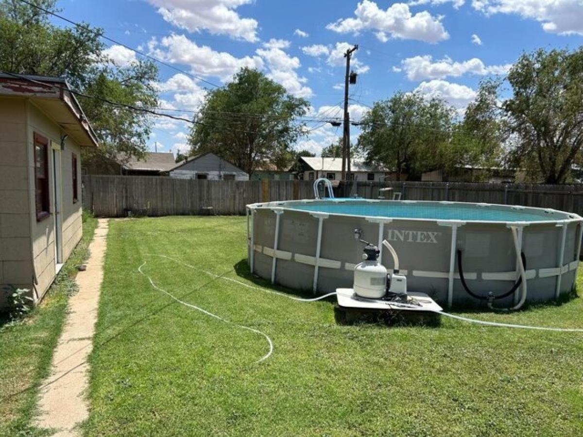 Picture of Home For Sale in Levelland, Texas, United States