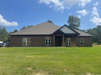 Home For Sale in Hensley, Arkansas