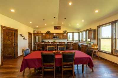 Home For Sale in Everson, Washington