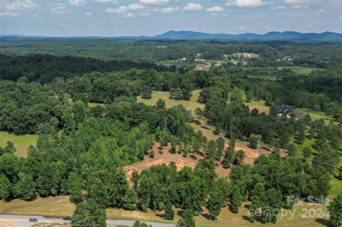 Picture of Residential Land For Sale in Morganton, North Carolina, United States