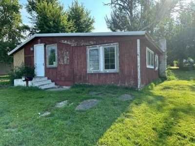 Home For Sale in Toledo, Iowa