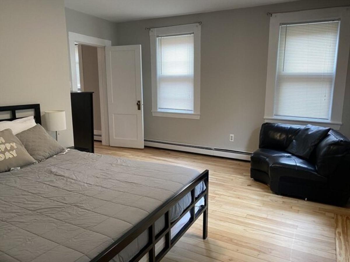 Picture of Apartment For Rent in Chelsea, Massachusetts, United States