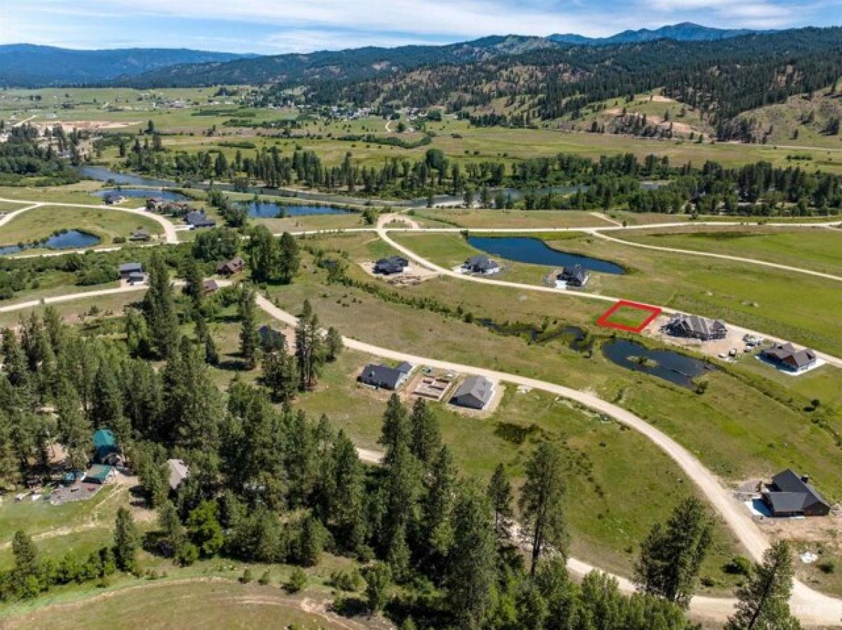 Picture of Residential Land For Sale in Garden Valley, Idaho, United States