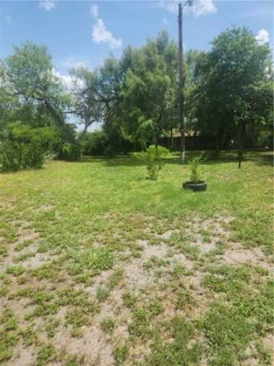 Residential Land For Sale in Kingsville, Texas