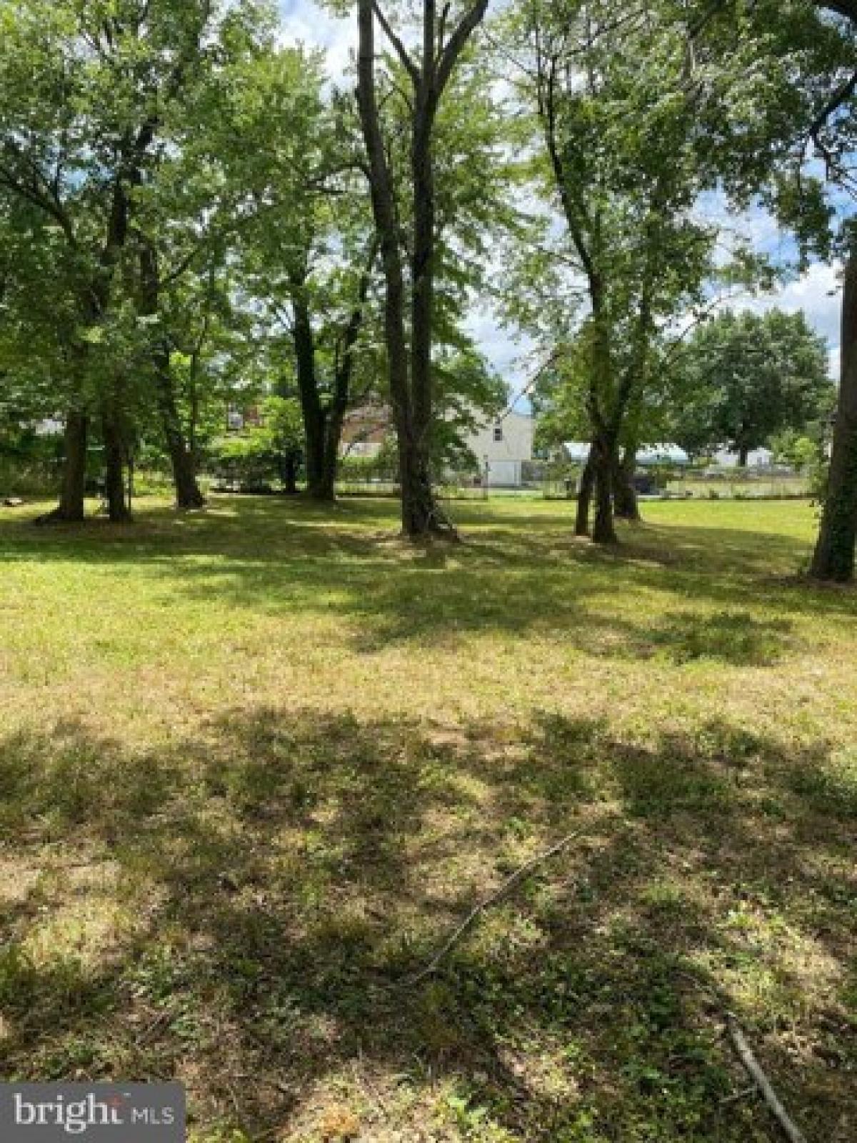 Picture of Residential Land For Sale in Capitol Heights, Maryland, United States