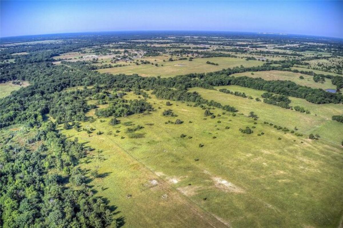 Picture of Residential Land For Sale in Campbell, Texas, United States