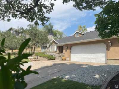 Home For Sale in Bountiful, Utah