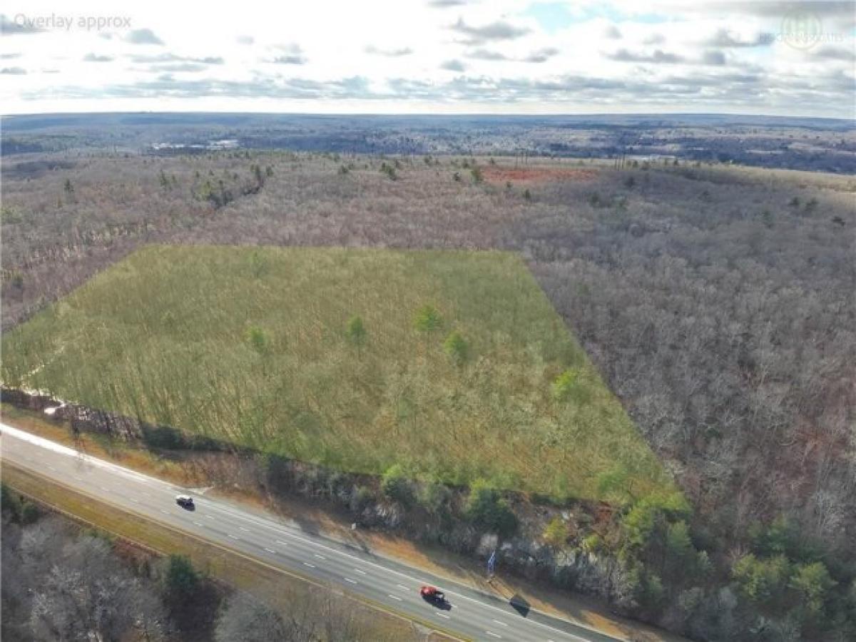 Picture of Residential Land For Sale in Smithfield, Rhode Island, United States