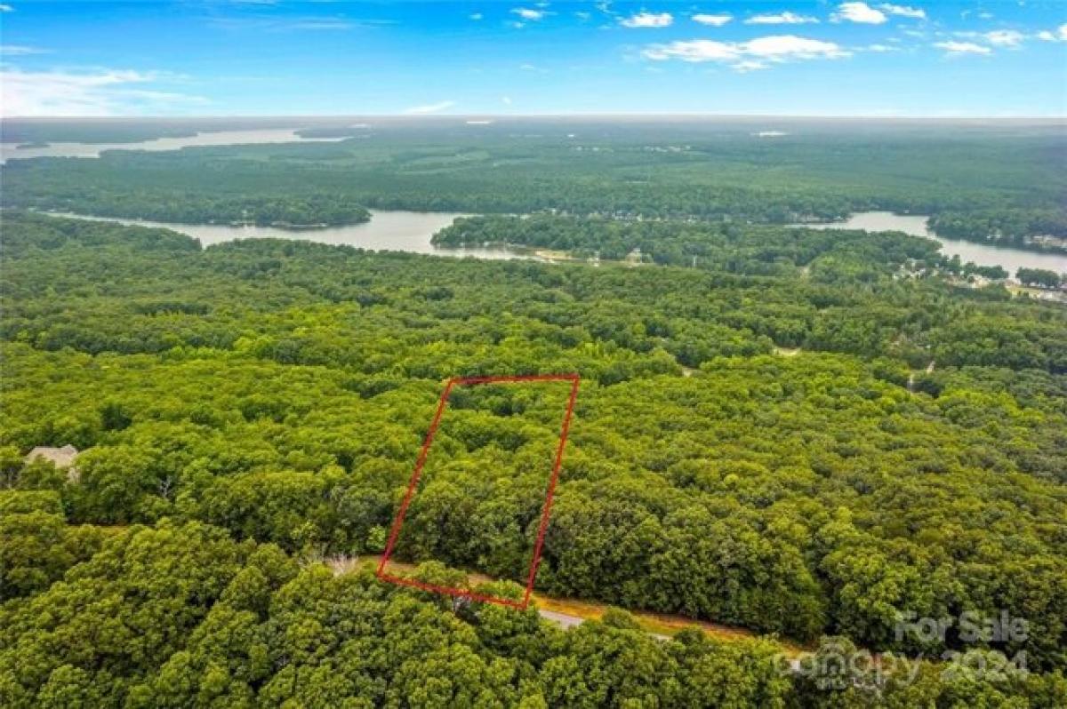 Picture of Residential Land For Sale in Denton, North Carolina, United States