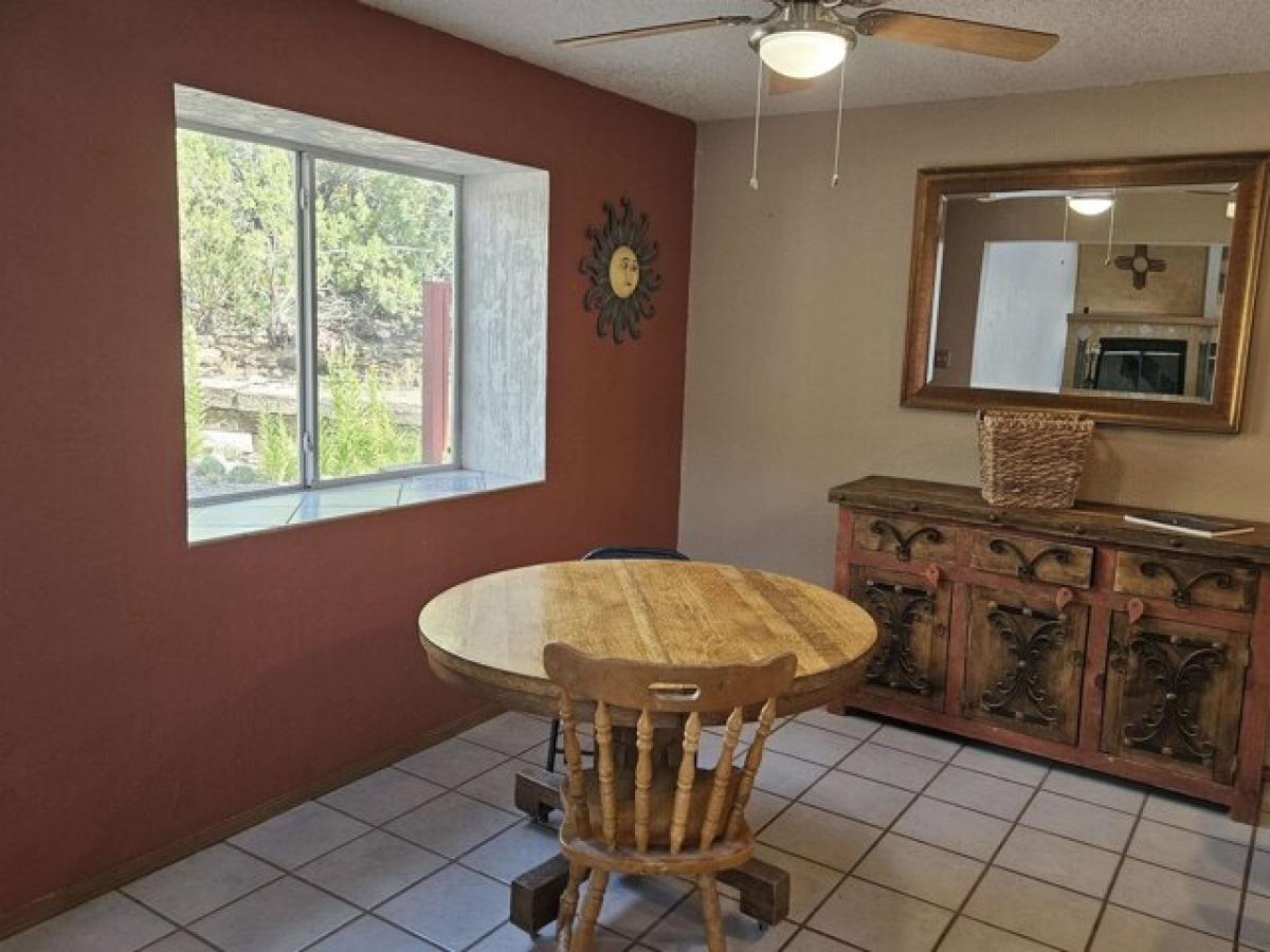 Picture of Home For Sale in La Luz, New Mexico, United States