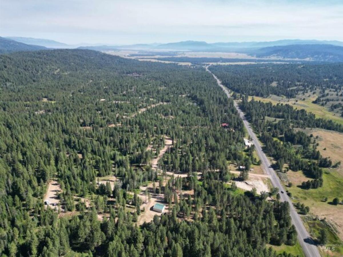 Picture of Residential Land For Sale in Cascade, Idaho, United States