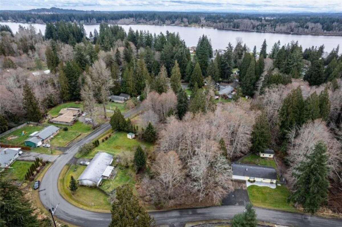 Picture of Residential Land For Sale in Olympia, Washington, United States