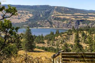 Residential Land For Sale in Lyle, Washington