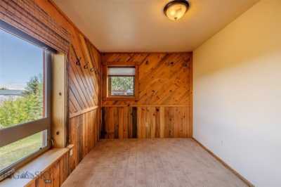 Home For Sale in Gallatin Gateway, Montana