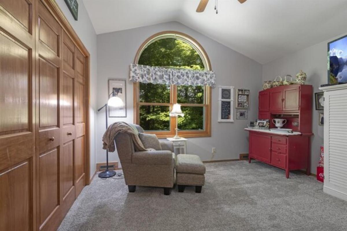 Picture of Home For Sale in Little Suamico, Wisconsin, United States