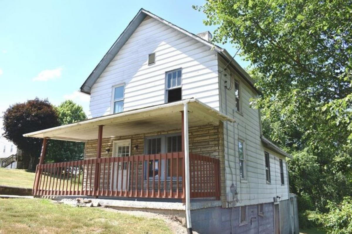 Picture of Home For Sale in Steubenville, Ohio, United States