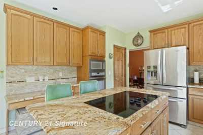 Home For Sale in Essexville, Michigan