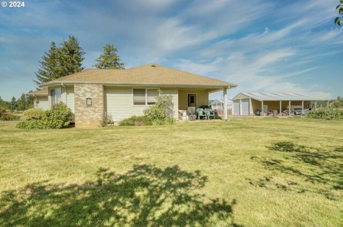 Picture of Home For Sale in Warren, Oregon, United States