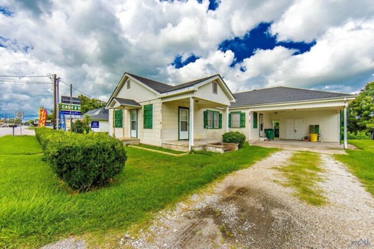 Picture of Home For Sale in Raceland, Louisiana, United States