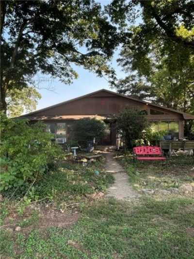 Home For Sale in Farmington, Arkansas