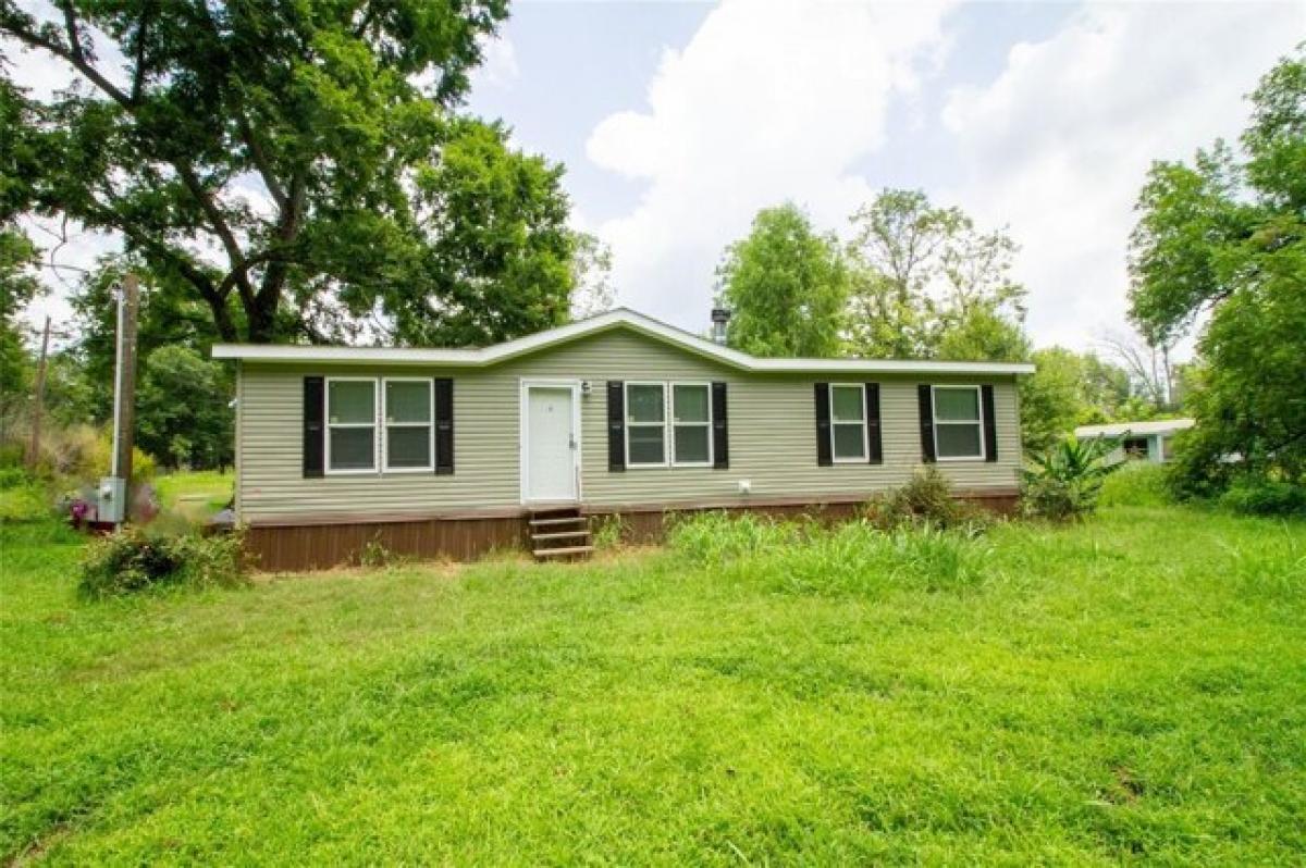 Picture of Home For Sale in Plain Dealing, Louisiana, United States