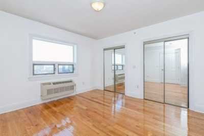 Home For Rent in Union City, New Jersey