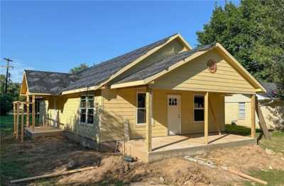 Home For Sale in Hearne, Texas