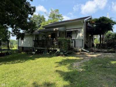 Home For Sale in Laurel, Indiana