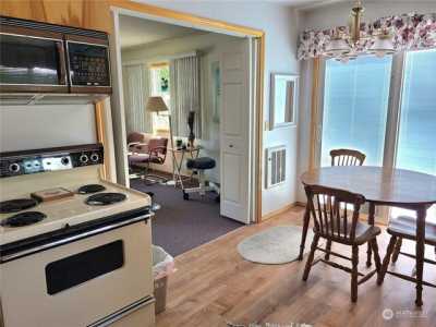 Home For Sale in Omak, Washington