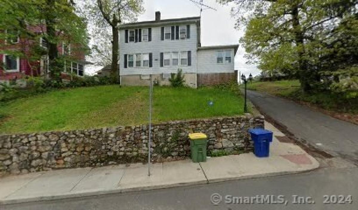 Picture of Home For Rent in Waterbury, Connecticut, United States