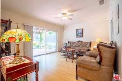 Home For Sale in Tujunga, California