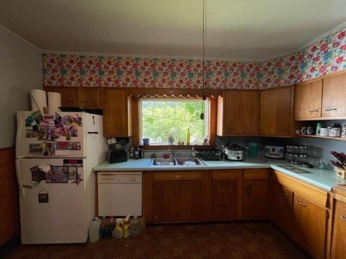 Picture of Home For Sale in Calais, Maine, United States