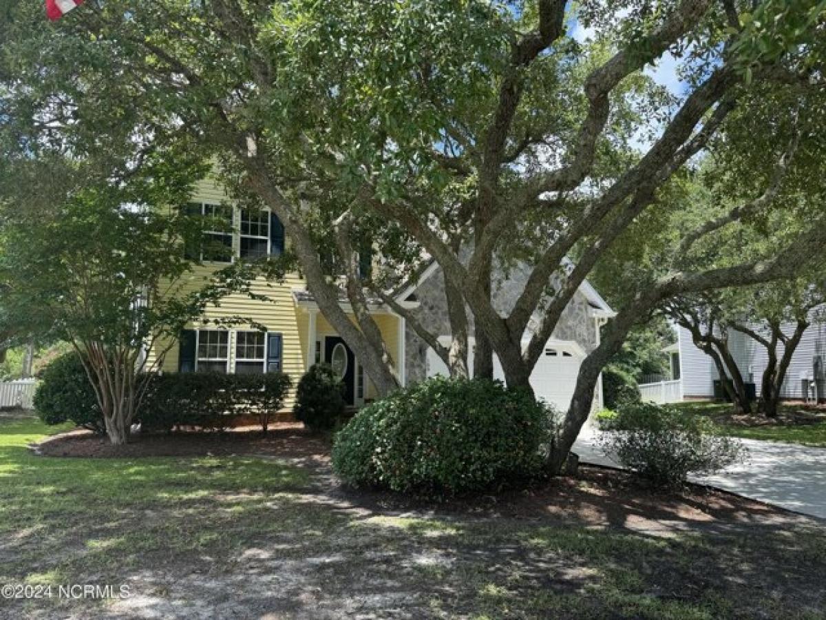 Picture of Home For Sale in Cape Carteret, North Carolina, United States