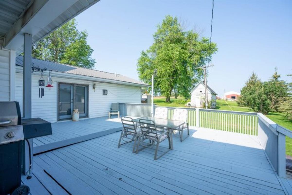 Picture of Home For Sale in Ontario, Wisconsin, United States