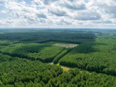 Residential Land For Sale in San Augustine, Texas