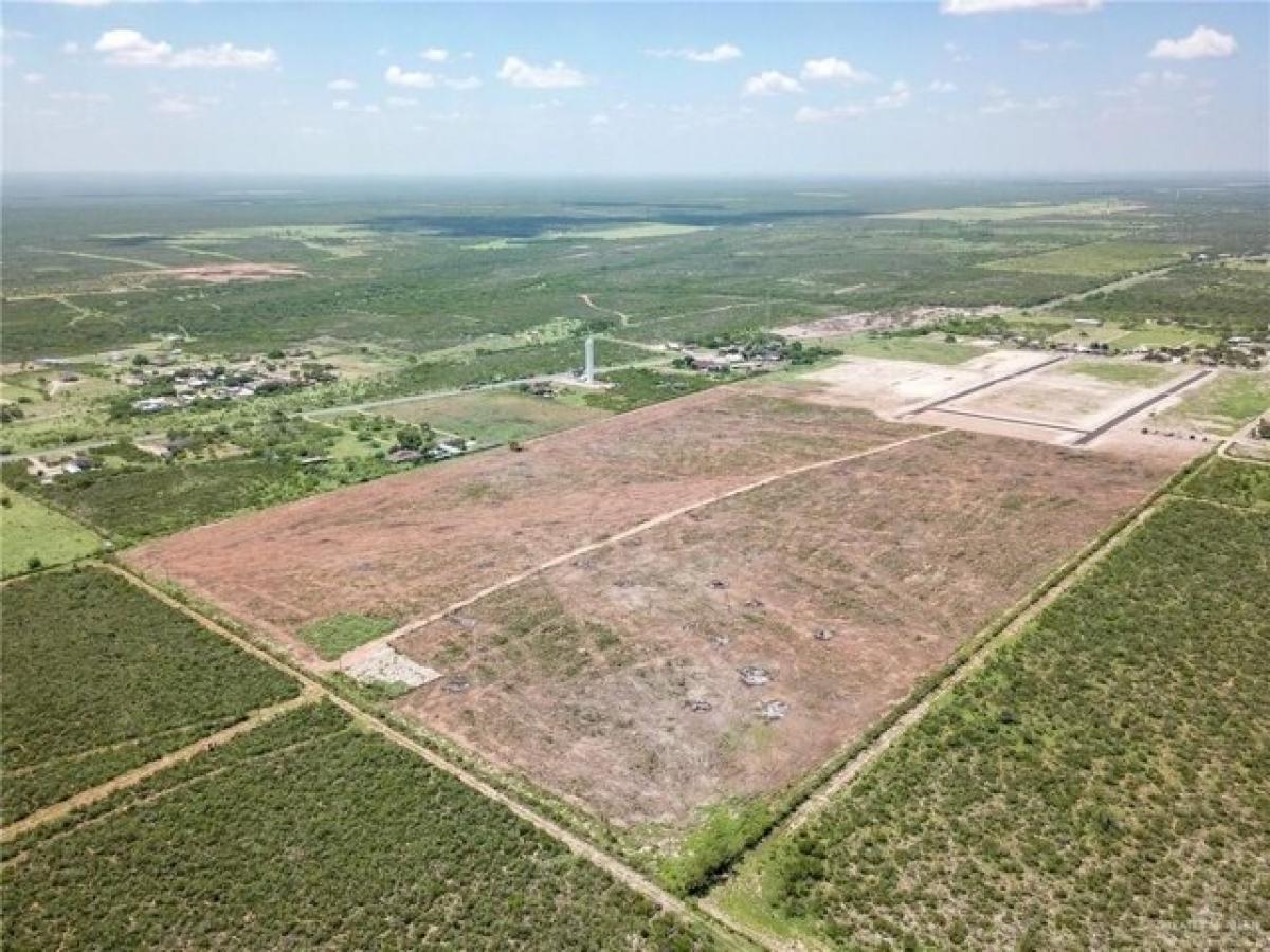 Picture of Residential Land For Sale in Rio Grande City, Texas, United States