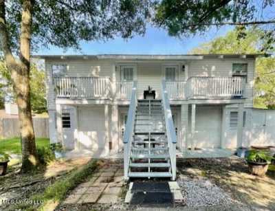 Home For Rent in Ocean Springs, Mississippi