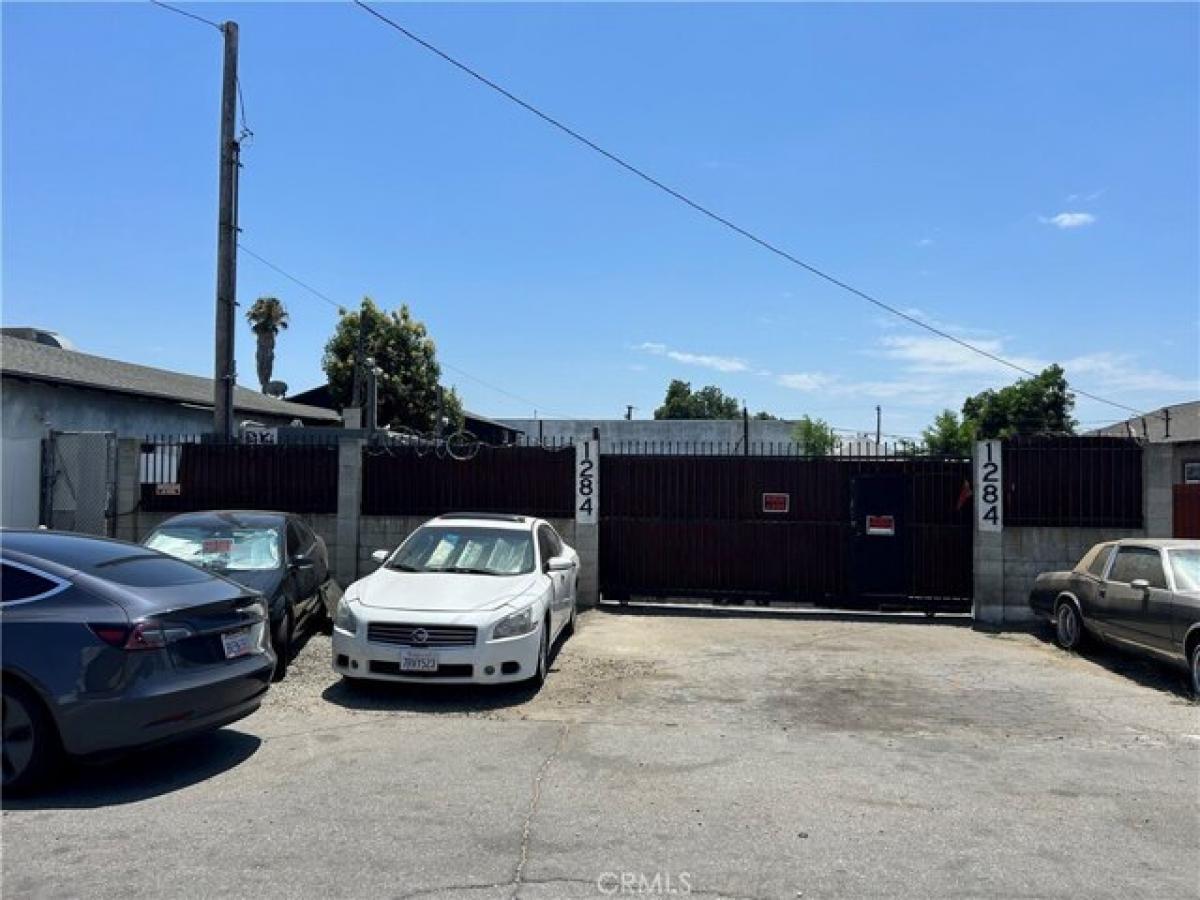 Picture of Residential Land For Sale in Pomona, California, United States