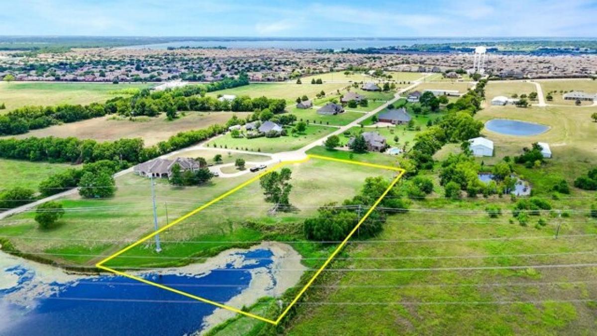 Picture of Residential Land For Sale in Forney, Texas, United States