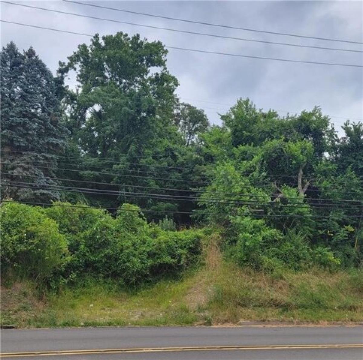 Picture of Residential Land For Sale in Pittsburgh, Pennsylvania, United States