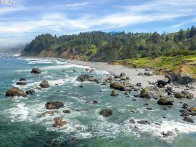 Residential Land For Sale in Gold Beach, Oregon