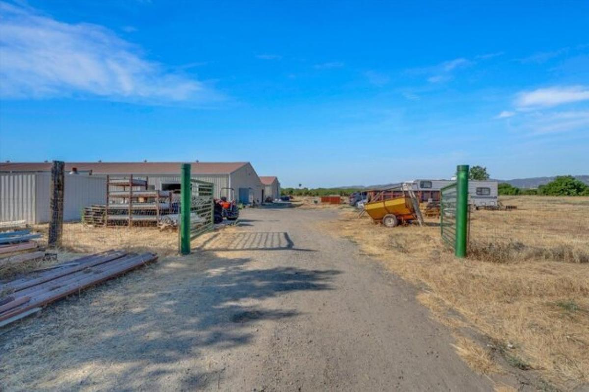 Picture of Residential Land For Sale in Esparto, California, United States