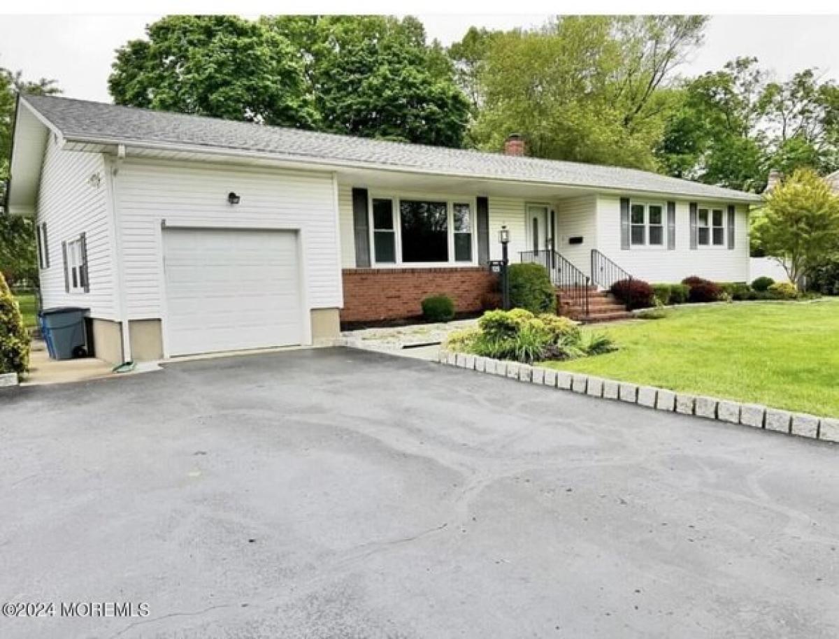 Picture of Home For Rent in West Long Branch, New Jersey, United States