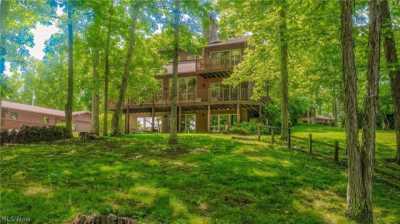 Home For Sale in Senecaville, Ohio