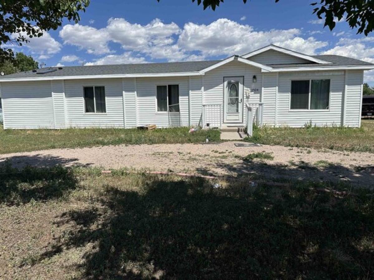 Picture of Home For Sale in Imperial, Nebraska, United States