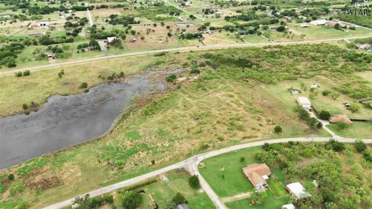 Picture of Residential Land For Sale in Wichita Falls, Texas, United States