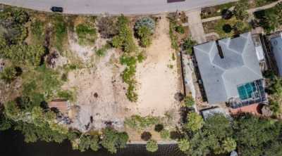 Residential Land For Sale in Tarpon Springs, Florida