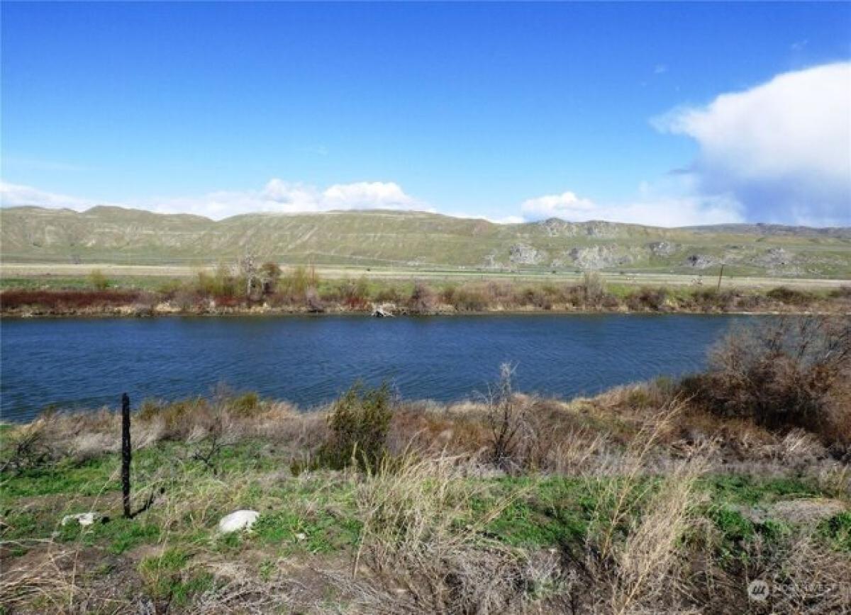 Picture of Residential Land For Sale in Brewster, Washington, United States