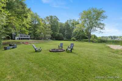 Home For Sale in Six Lakes, Michigan