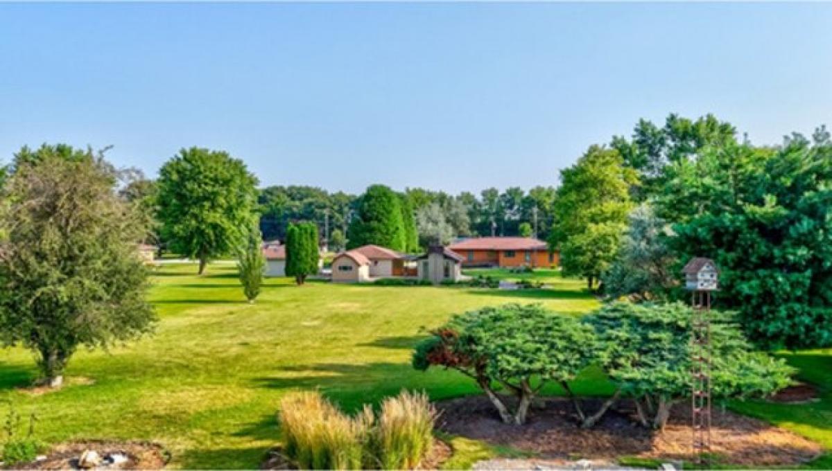 Picture of Home For Sale in Cornell, Illinois, United States